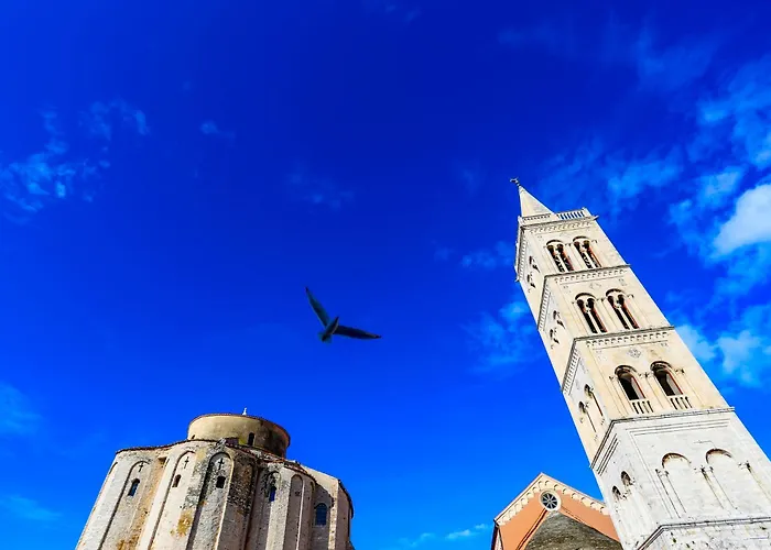 Duo Soles - Apartments With Private Parking Near Zadar