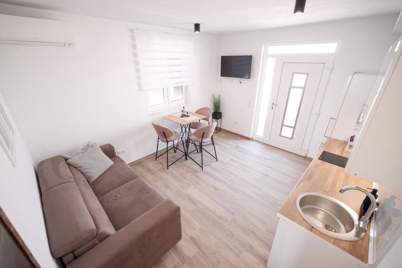 Apartamento Duo Soles - With Private Parking Near Zadar Murvica (Policnik)