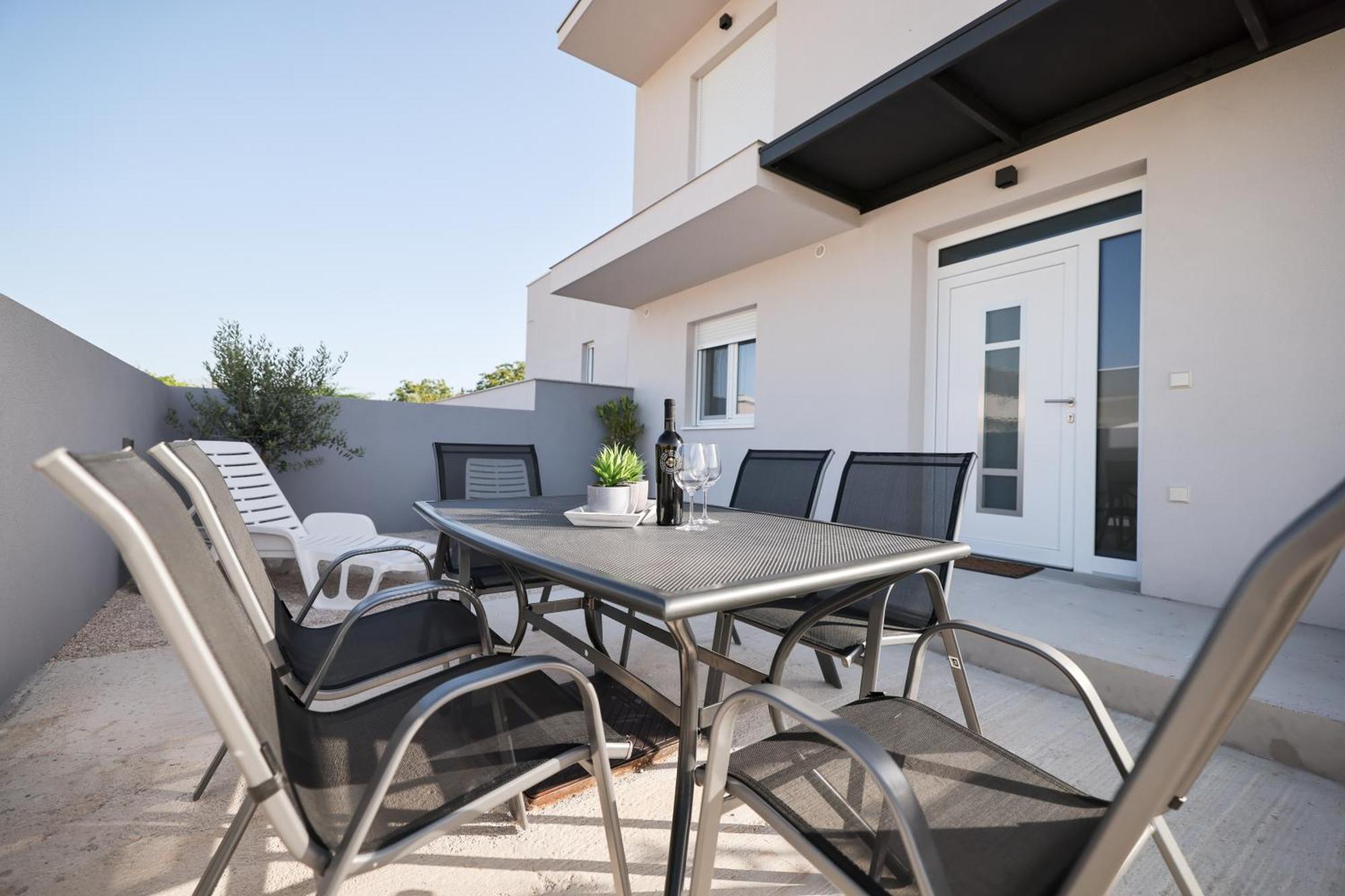 Apartmán Duo Soles - With Private Parking Near Zadar Murvica (Policnik)